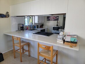 2007 Ruhland Ave in Redondo Beach, CA - Foto de edificio - Building Photo