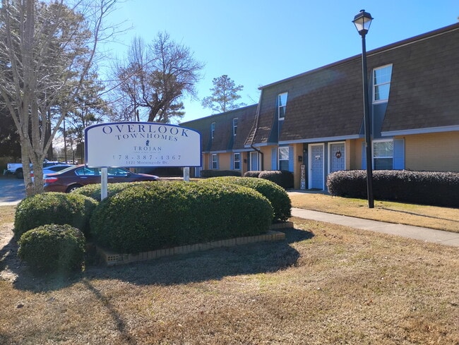 property at 1121 Morningside Dr