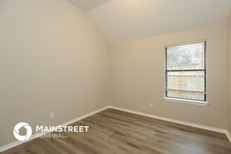 1632 Hollowbrook in Edmond, OK - Building Photo - Building Photo