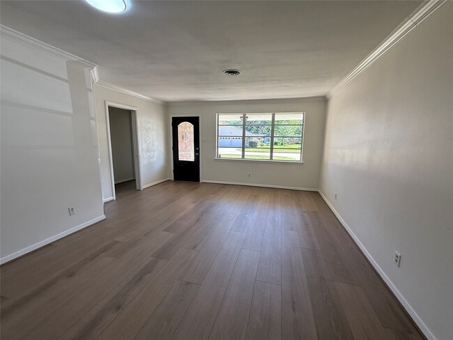 10410 Barwood Dr in Houston, TX - Building Photo - Building Photo