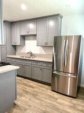 219 N Olive Ave in Alhambra, CA - Building Photo - Building Photo