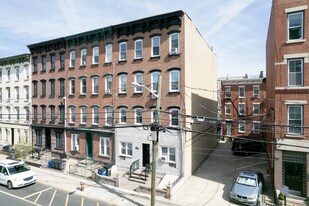 519 Willow Ave in Hoboken, NJ - Building Photo