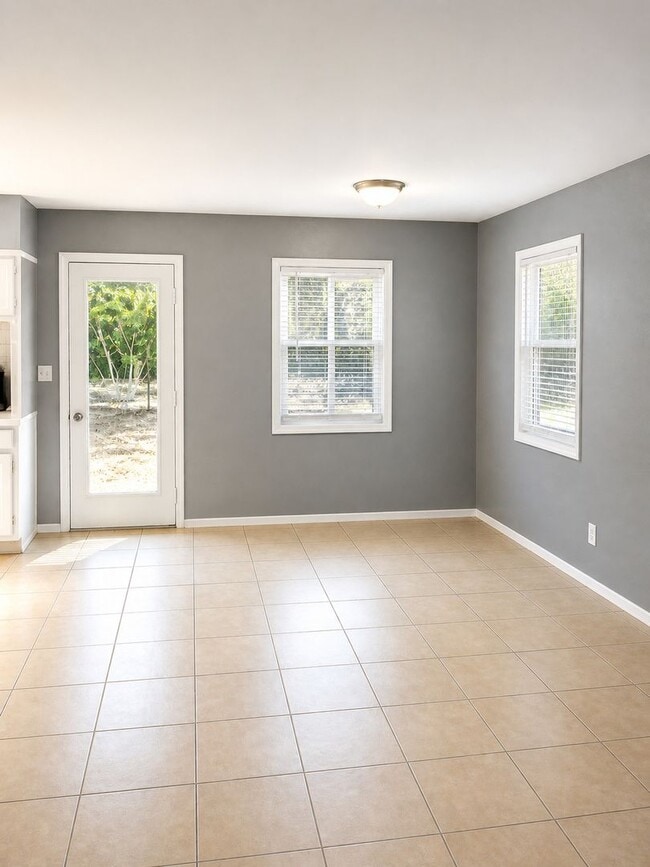 930 Alcazar Wy S in St. Petersburg, FL - Building Photo - Building Photo