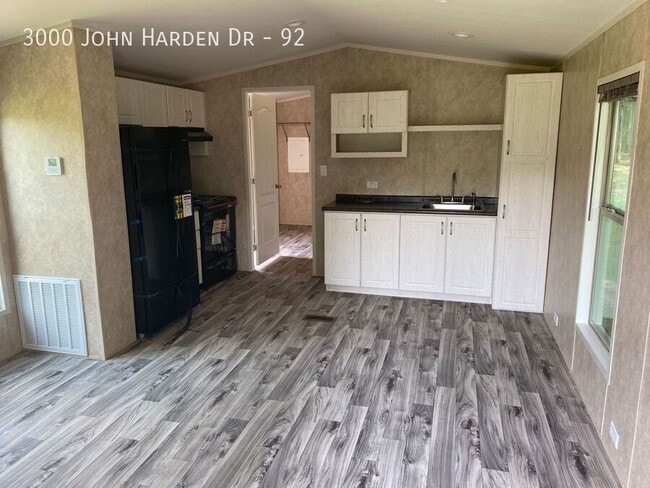 3000 John Harden Dr in Jacksonville, AR - Building Photo - Building Photo