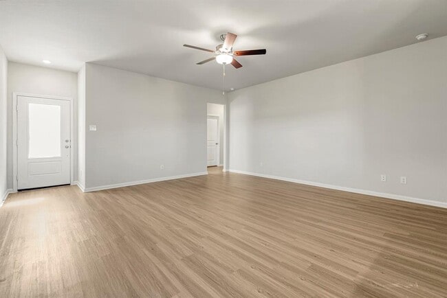 8025 Alpine Bearberry Dr in Houston, TX - Building Photo - Building Photo
