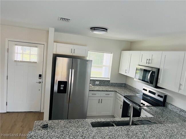 6901 San Benito Dr in Sebring, FL - Building Photo - Building Photo