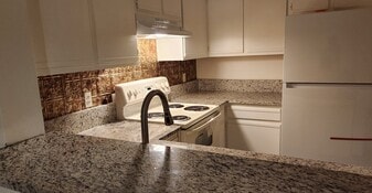 3705 S Lake Orlando Pkwy, Unit #1 in Orlando, FL - Building Photo