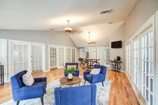 Element at Creekside in Durham, NC - Building Photo