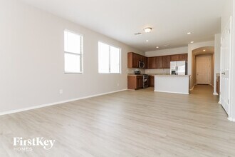 17922 W Sunnyslope Ln in Waddell, AZ - Building Photo - Building Photo