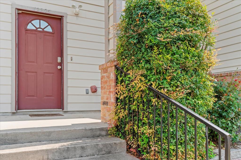 12205 Abbey Glen Ln in Austin, TX - Building Photo