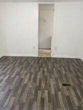 40 Mcilwain Rd, Unit Unit 3 in Asheville, NC - Building Photo - Building Photo