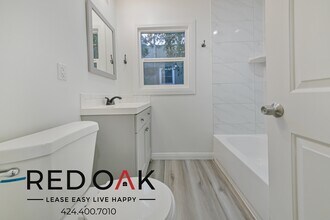 3060 James M Wood Blvd, Unit 3014 in Los Angeles, CA - Building Photo - Building Photo