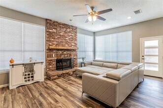 8409 Lake Bend Dr in Rowlett, TX - Building Photo - Building Photo