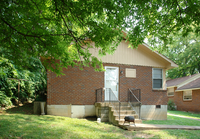 416 Mallory St in Nashville, TN - Building Photo - Building Photo