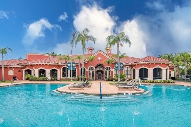 2705 Via Murano in Clearwater, FL - Building Photo - Building Photo