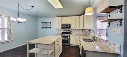 750 Caylor Cove in Bastrop, TX - Building Photo - Building Photo