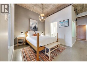 546 Beatty St in Vancouver, BC - Building Photo - Building Photo