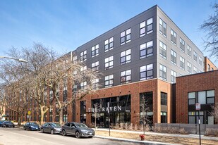 The Raven Residences in Chicago, IL - Building Photo