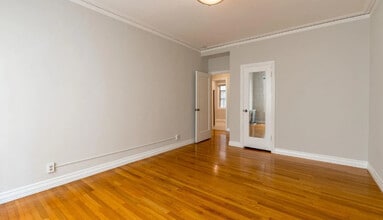 TOURNAHU INVESTMENT PROPERTIES in San Francisco, CA - Building Photo - Building Photo