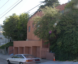 942 Vermont St in Oakland, CA - Building Photo - Building Photo