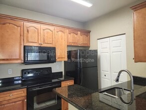 2612 Robert Trent Jones Dr in Orlando, FL - Building Photo - Building Photo