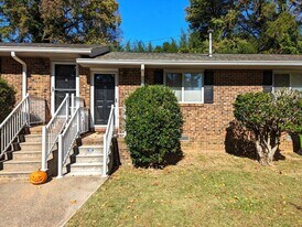 3906 Lexington Dr in Raleigh, NC - Building Photo