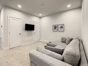17204 Blessing Dr in Clermont, FL - Foto de edificio - Building Photo