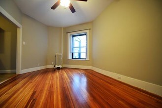 9 Sewall Ave-Unit -202 in Brookline, MA - Building Photo - Building Photo