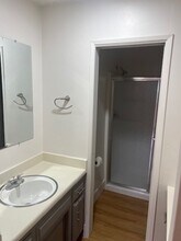 1200 McDonald Way in Bakersfield, CA - Building Photo - Building Photo