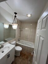 12727 Shenley St in Los Angeles, CA - Building Photo