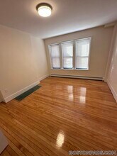 8 Royce Rd in Boston, MA - Building Photo - Building Photo