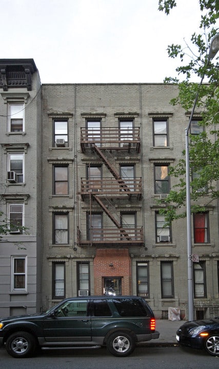 416 E 78th St in New York, NY - Building Photo