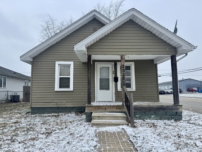 property at 2325 N Buckeye St