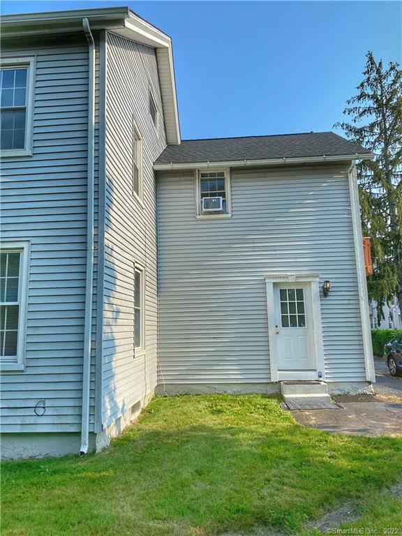 2 Gregory Blvd in Norwalk, CT - Building Photo - Building Photo
