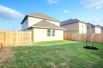 10703 Goose Way in San Antonio, TX - Building Photo - Building Photo