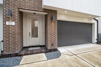 5210 Rose St in Houston, TX - Building Photo - Building Photo