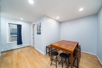 162 Steuben St in Jersey City, NJ - Building Photo - Building Photo