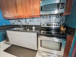 2661 S Course Dr, Unit 2661 in Pompano Beach, FL - Building Photo - Building Photo