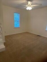 215 Crescent Ct in Louisville, KY - Building Photo - Building Photo