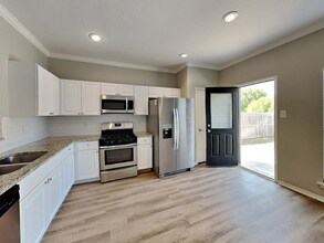 2740 Cedar Ridge Ln in Fort Worth, TX - Building Photo - Building Photo