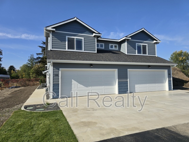 310 S Clinton Ln in Spokane Valley, WA - Building Photo