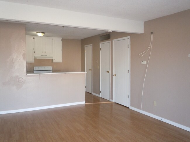 10 Cougar Dr in Glen Carbon, IL - Building Photo - Building Photo