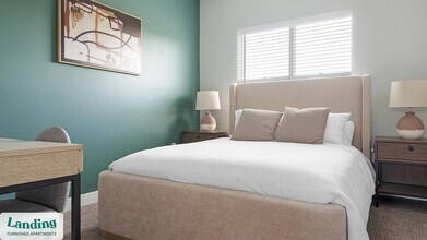 1010 Enclave Blvd, Unit 1001-312 in Edwardsville, IL - Foto de edificio - Building Photo