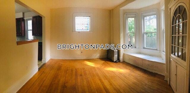 8 Murdock Ter in Boston, MA - Building Photo