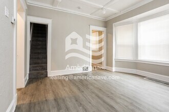 4107 Woodland Ave in Kansas City, MO - Foto de edificio - Building Photo