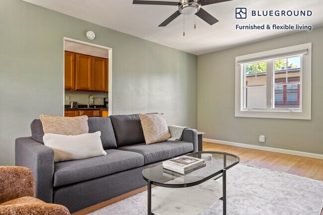 315 Hawthorne Ave-Unit -FL2-ID1109 in Palo Alto, CA - Building Photo - Building Photo