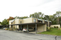 Apeldoorn Apartments in Grandville, MI - Building Photo - Building Photo