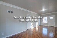 4628 Towle Ave photo'
