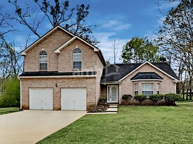 104 Bellington Dr in Mcdonough, GA - Building Photo