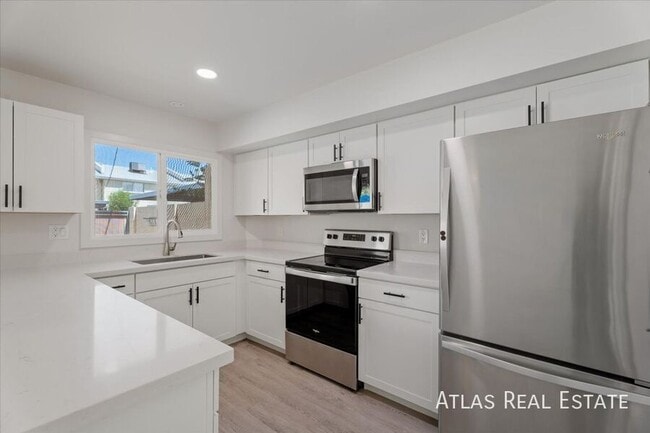 3807 S Mill Ave in Tempe, AZ - Building Photo - Building Photo